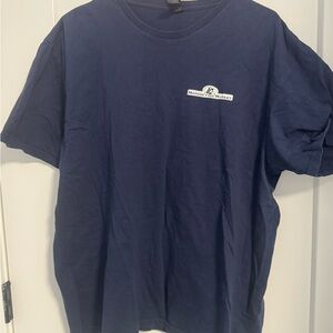 “Harbor Fish Market” Gildan Navy Men's Short Sleeve Tee